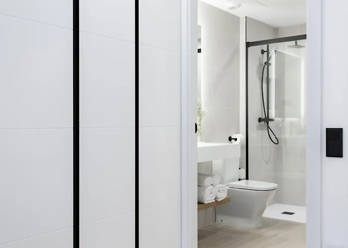 Apartsnoubcn Equador Les Corts Barcelona