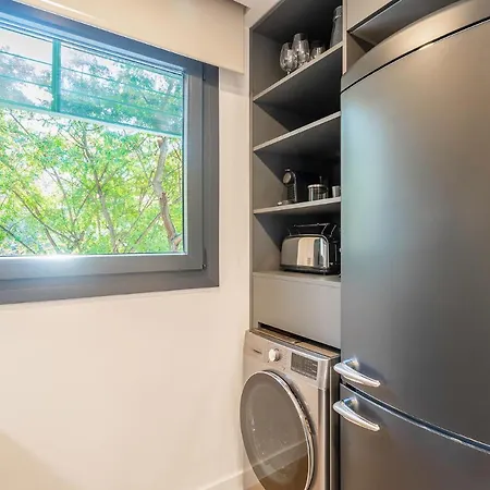 Apartsnoubcn Equador Les Corts *