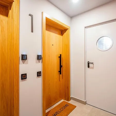 Apartment Apartsnoubcn Equador Les Corts