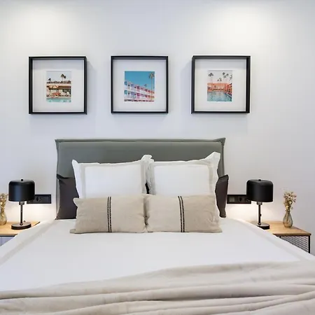 Apartsnoubcn Equador Les Corts Apartment