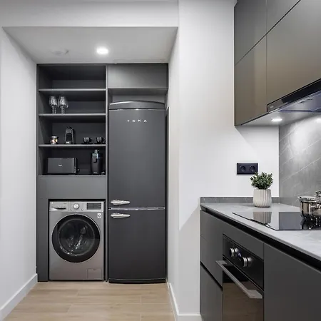 Apartsnoubcn Equador Les Corts Apartment Barcelona