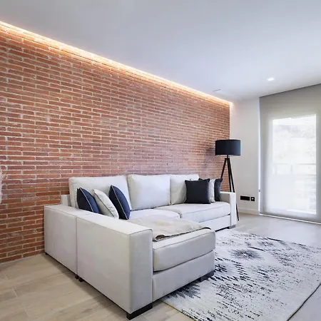Apartsnoubcn Equador Les Corts